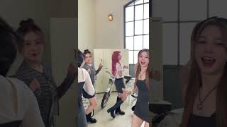 왔다🙊 롴펀이들 아돈띵댓🥰 #로켓펀치