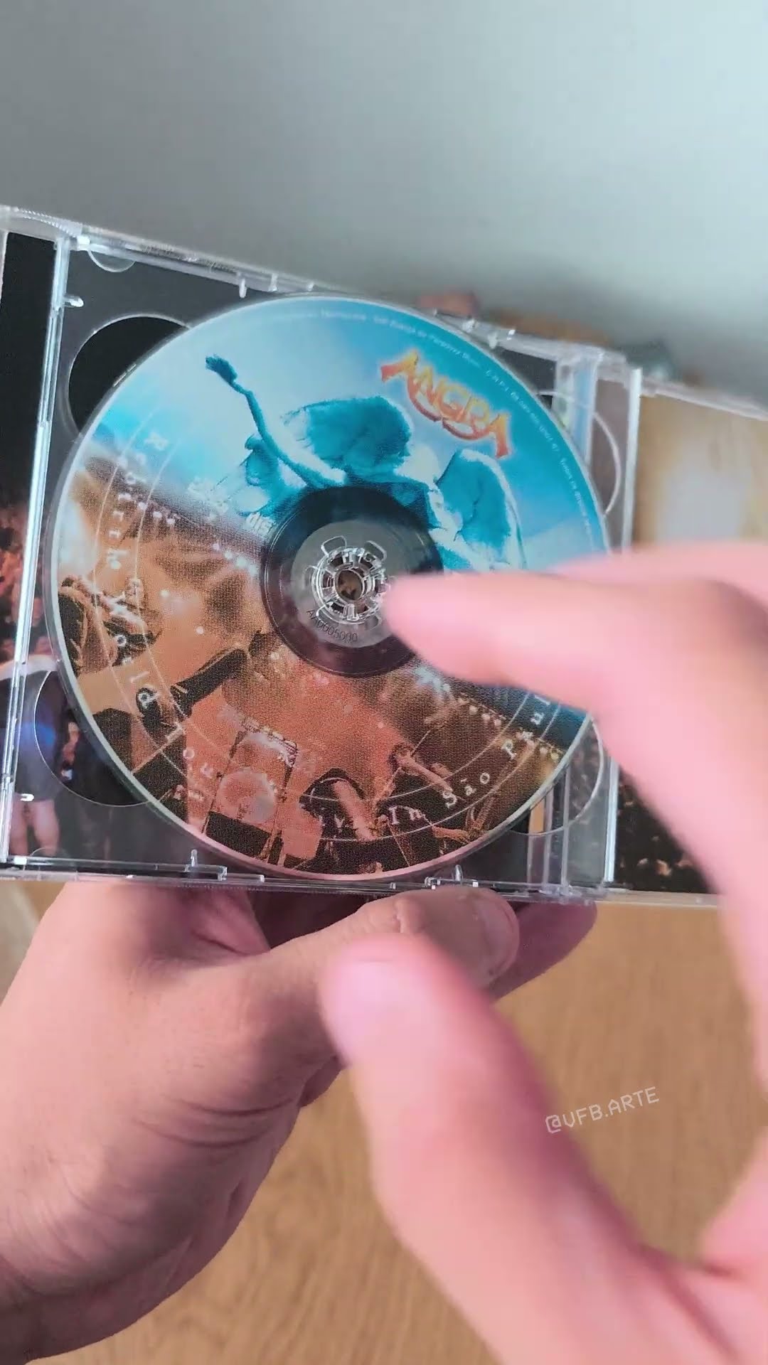 Nova aquisição para minha coleção - CD Duplo Rebirth World Tour