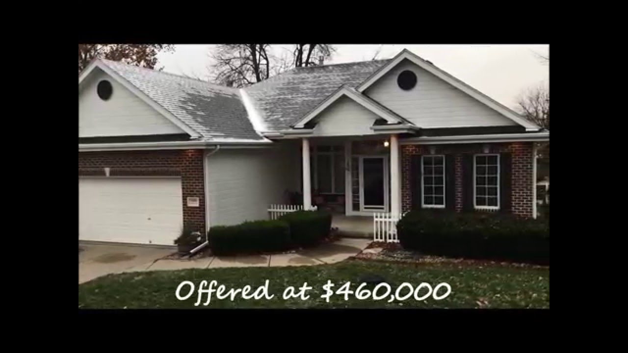 Waterfront Home for Sale Beaver Lake NE 9606 Clubhouse Circle