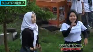 Hijab Style Abg Goyang Mantul Aku Sebatas Kerjo