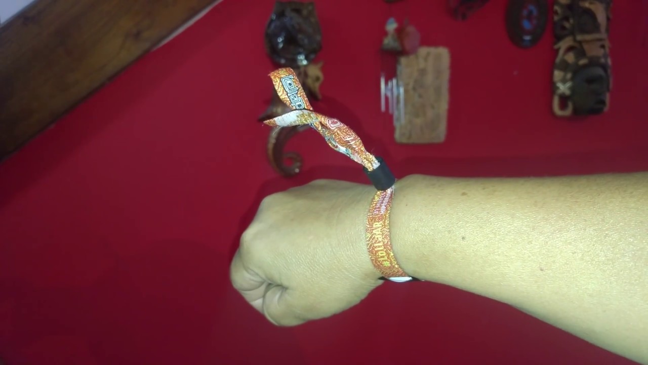 Como quitarse la pulsera/precinto del Lollapalooza 2017 sin romperla o cortarla