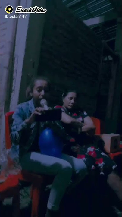 PRISKA DJUANG#KARAOKE mardua holong#