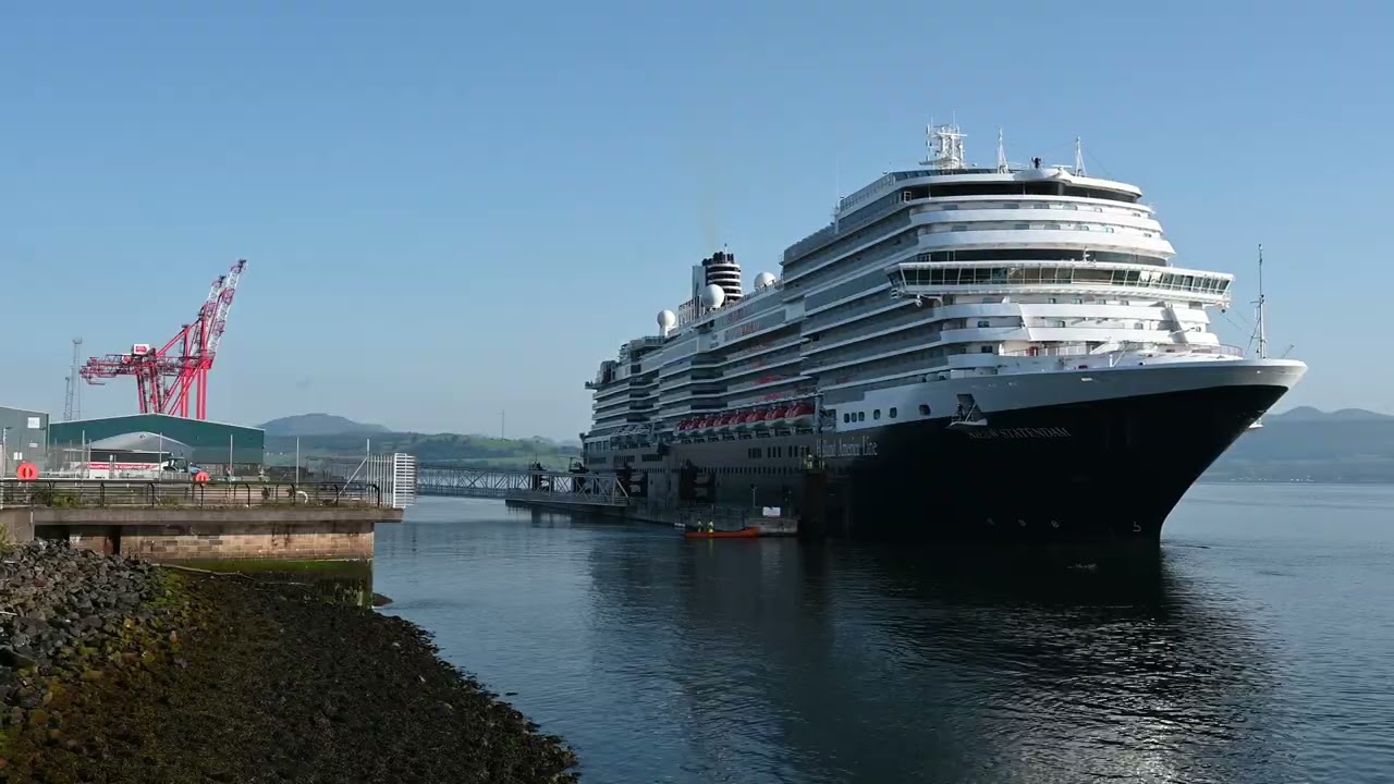 MS Nieuw Statendam Arrival Timelapse