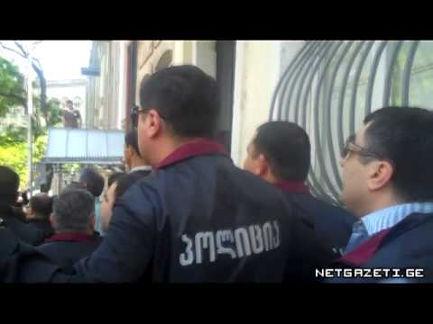 ჰომოფობი პოლიციელი (17 მაისი)