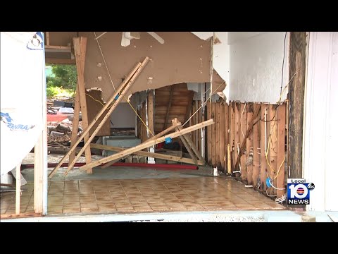 Cedar Key residents return to island to check out damage from Idalia