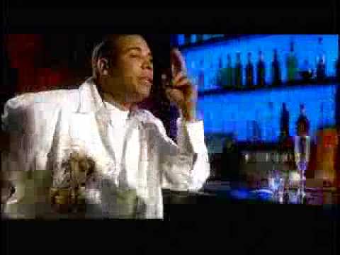 Don Omar & Aventura [ELLA Y YO] (Letra Oficcial)