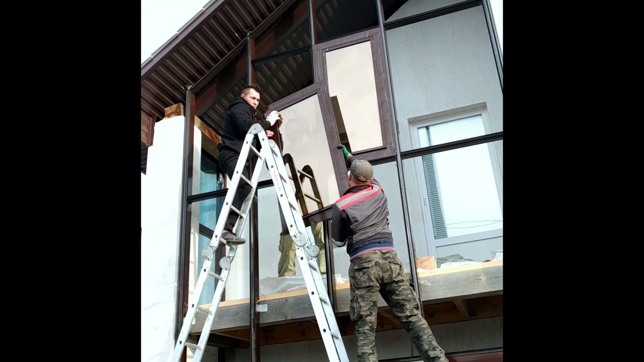 Стеклянный фасад