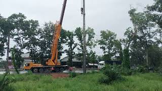 รถเครนยกเสาไฟฟ้าแรงสูง 115kv ยาว22เมตร