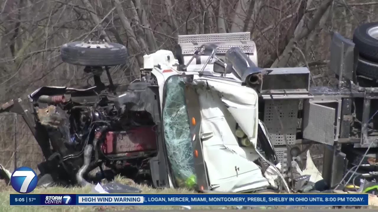 3 dead after crash in Clark County | WHIO-TV - YouTube