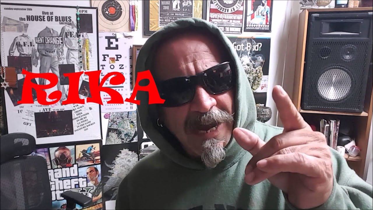 SC420R-GREEN LIGHT DISTRICT