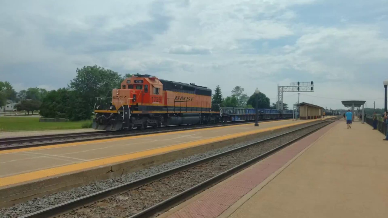 530 Mulberry St Galesburg, Illinois BNSF YouTube