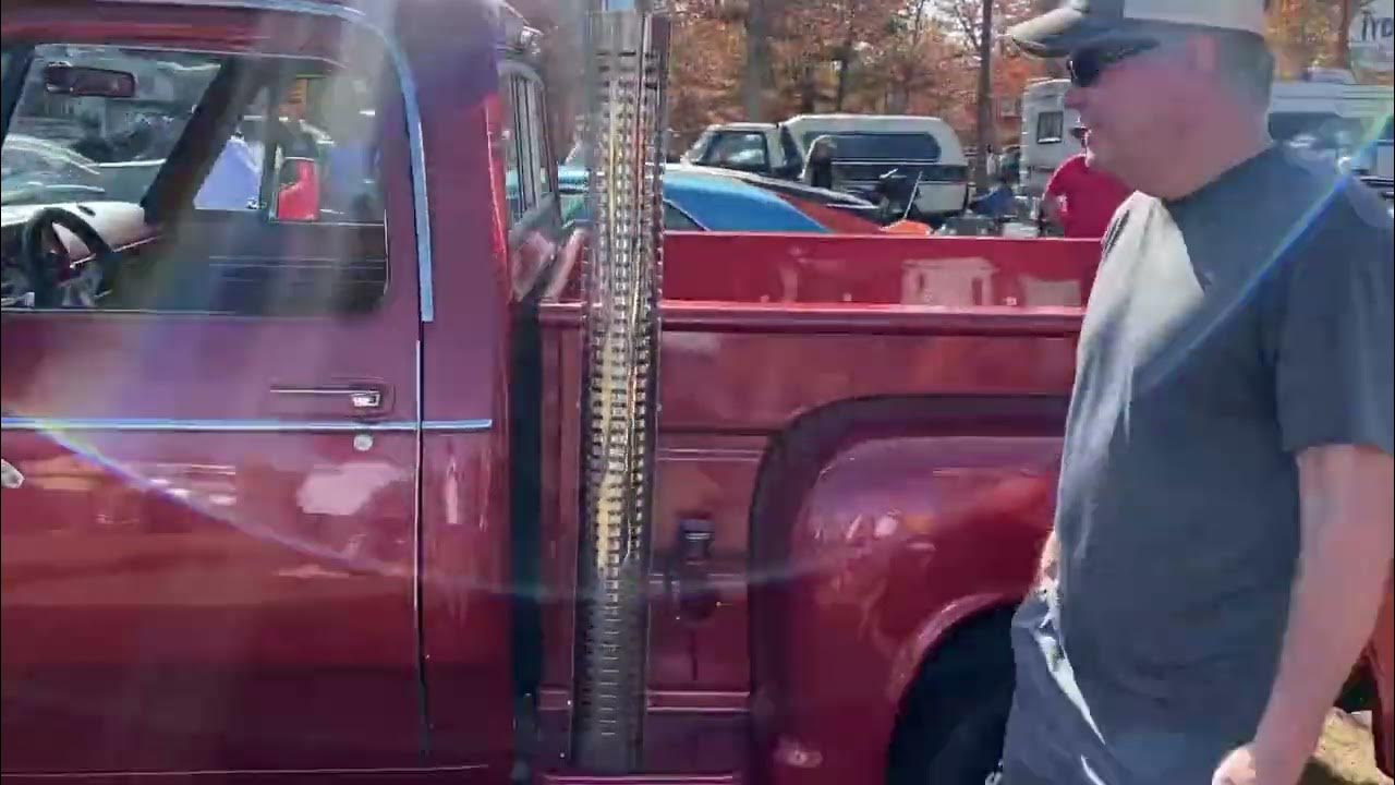 Pumpkin run car show! YouTube
