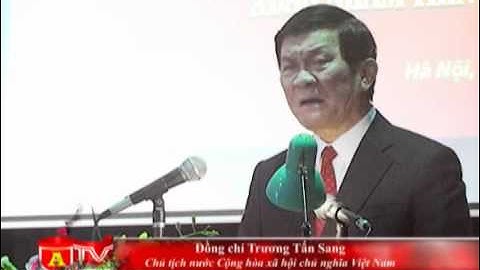 Chủ tịch nước Trương Tấn Sang chúc Tết cán bộ chiến sĩ công an