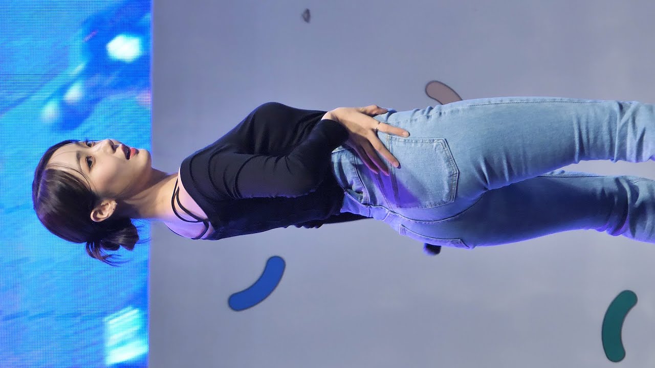 221008 비비지(VIVIZ)- 신비(SinB)/밥밥(BOPBOP!)/청춘커피페스티벌/직캠(Fancam)