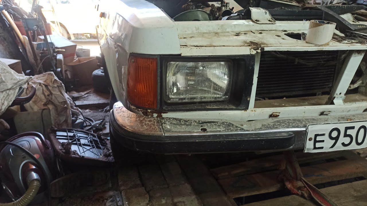 Как снять передний поворотник с Волге 3102. Разбираю Волгу 3102. Как ...