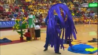 2015-16 Men's Basketball Halftime Performance - Quick Change