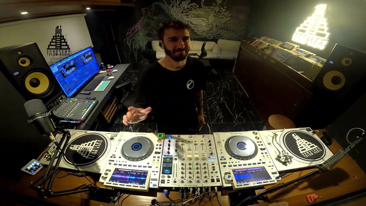 Guarda Techno Peak Time Raw | MOSHER | RRS124 | Downtown Tulum Radio su YouTube Guarda Techno Peak Time Raw | MOSHER | RRS124 | Downtown Tulum Radio su YouTube
