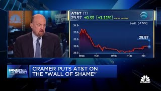 Jim Cramer explains why he put AT\&T on the 'Mad Money' Wall of Shame