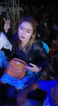 STORY WA 30 DETIK GOYANG DANGDUT KOPLO TER SANTUY