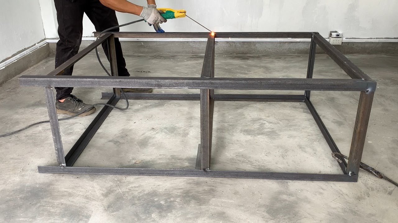 Making Modern metal & wood shelf extremely simple and convenient YouTube