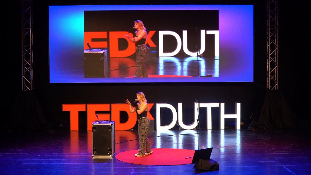 Πώς γράφεται ένα τραγούδι | Léona  | TEDxDUTH