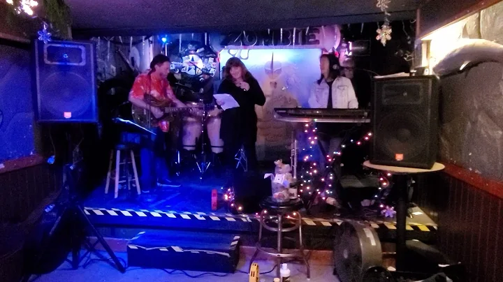 Cheryl Coleman Sings at Neptunes