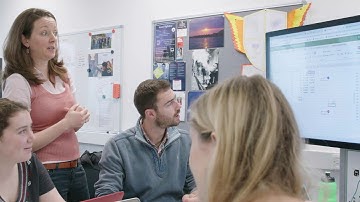 Introduction to the CDT