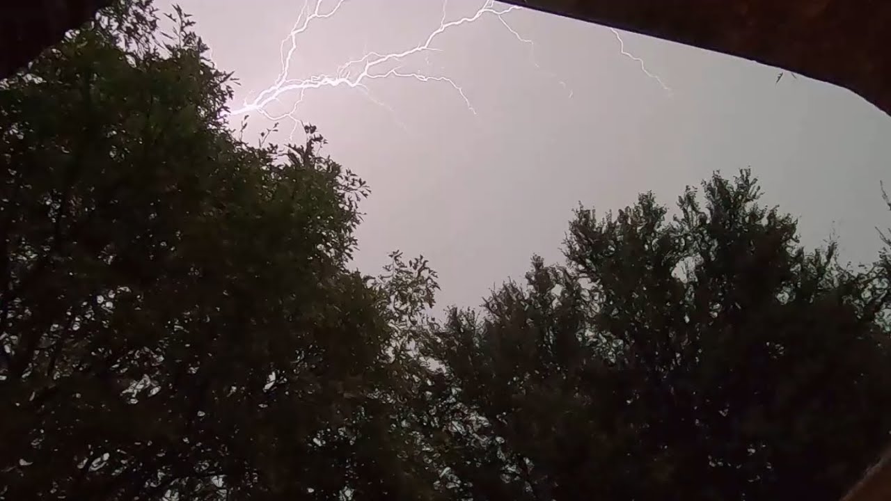 Severe Thunderstorm W/ 60 MPH Winds - McKinney, TX (8/16/20) - YouTube