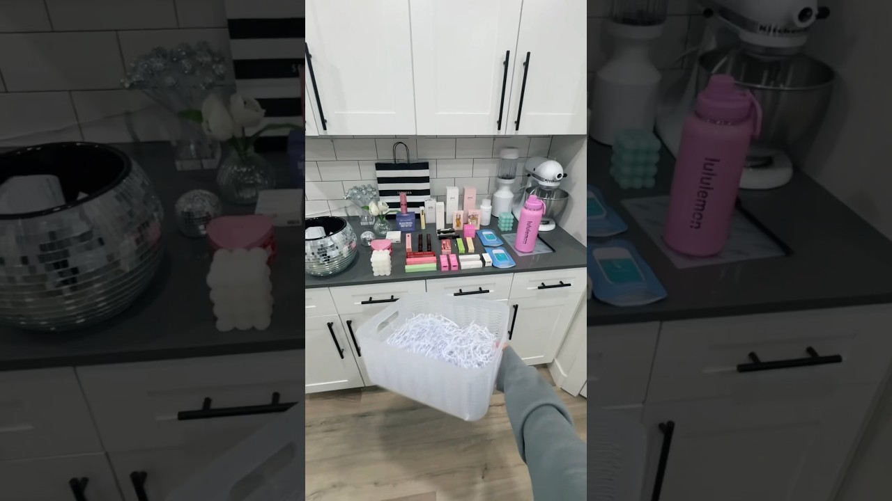 SHE CAN&rsquo;T be mad at a &ldquo;Sephora kid&rdquo; gift basket 😭😂  #shorts