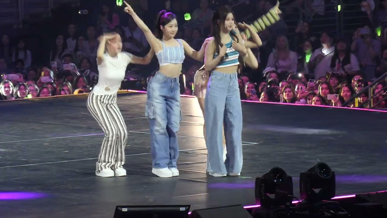 NMIXX - Rollercoaster KCON LA 23