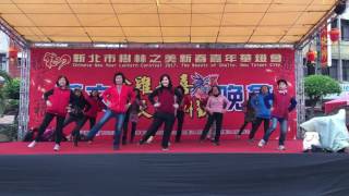 1060209山佳國小樂齡舞蹈班在樹林區鎮湳宮(千歲廟)排演 練武功舞蹈