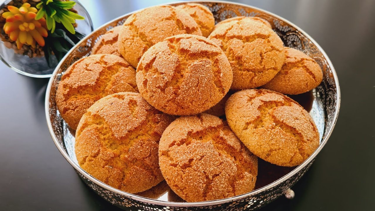 حريشات صغار في الفرن بالنافع هشاش رطبين لذاذين بزاف بمكونات اقتصادية و كمية وفيرة.بمكون يخليهم رطبين