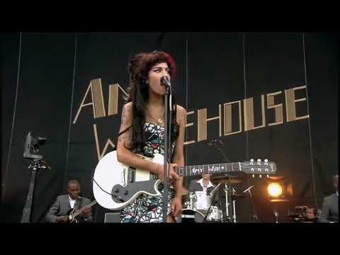 AMY WINEHOUSE LIVE JUST FRIENDS V FESTIVAL 2008