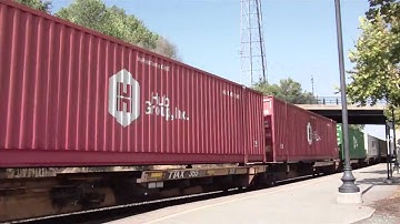 NS 211 with UP Power in Hi Def at Charlottesville,VA on 9/21/10