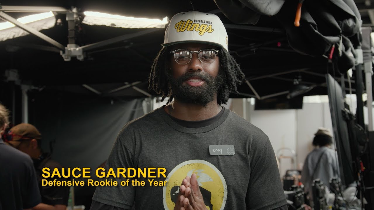 Sauce Gardner Undercover at Buffalo Wild Wings YouTube