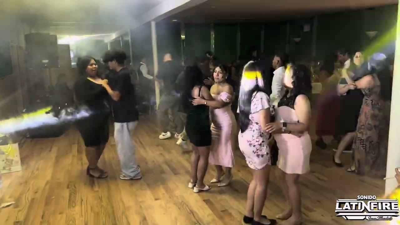 Sonido LatinFire Familia Tapia Altamar Bachata 