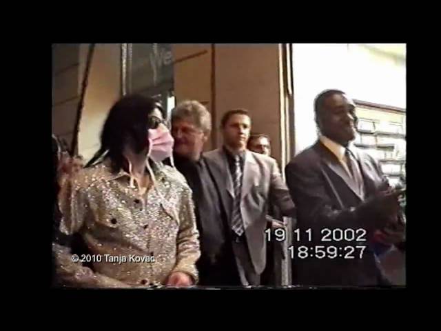 Michael Jackson in Berlin, 19th November 2002 - RARE FOOTAGE - filmed by Tanja Kovac class=