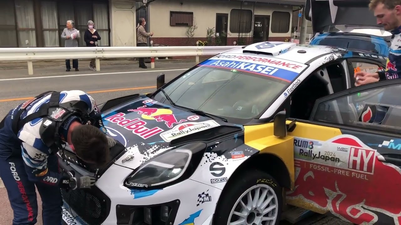 WRC ラリージャパン2024 フォード プーマ