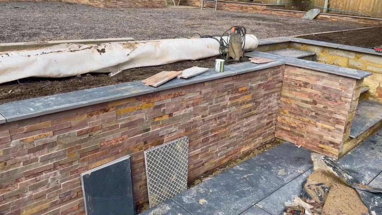 How To Build a Concrete Block Retaining Wall