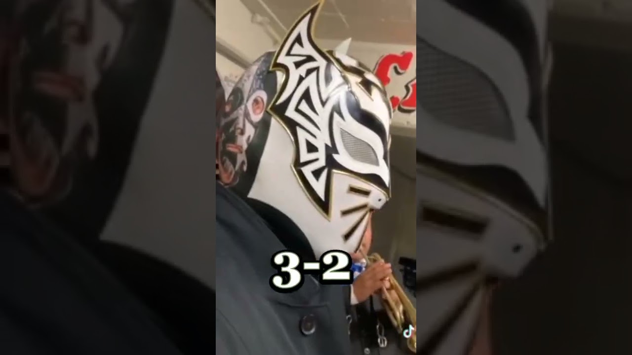 Rey Mysterio vs Sin Cara comparison 