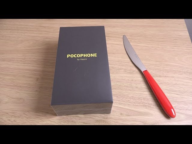 Xiaomi Pocophone F1 - Распаковка