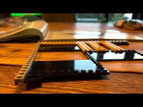 Speed Build LEGO Friends Central Perk 21319 limited edition