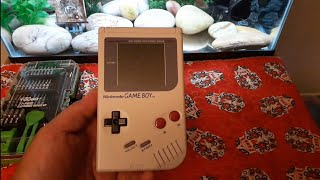 Reviewing and installing the FunnyPlaying Retro Pixel IPS LCD screen on my Original DMG Gameboy