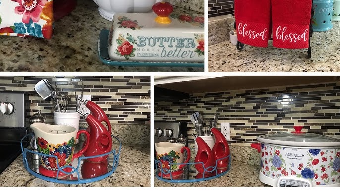 Pioneer woman inspired kitchen. Turquoise and red polka dots …  Pioneer  woman kitchen, Pioneer woman kitchen decor, Farmhouse kitchen decor
