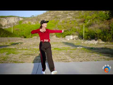 广场舞《赌徒》DJ版32步，个性十足的舞步充满动感活力