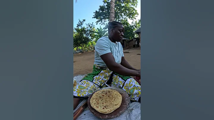 African Village Mum Counting Chapatis#shortsfeed #villagelife #cooking #foodie #fyp