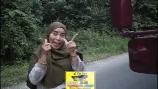 ketemu sama bunda driver lintas sulawesi,,,#wanitahebat #lintassulawesi