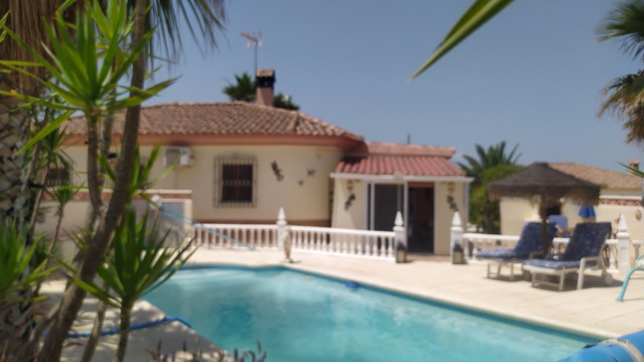 UNDER OFFER-  Villa  Fleur- Arboleas - Almeria 184,995 Euros Walk around tour