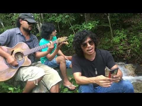 ชีวิตสัมพันธ์ - แอ๊ด คาราบาว | cover by ไก่ กะละมัง band แสดงสด เข้าป่า ธรรมชาติ น้ำตก ลำธาร