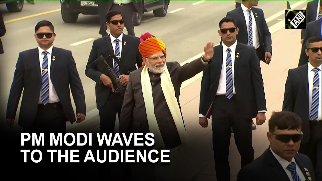 PM Modi departs from 74th Republic Day celebrations in his